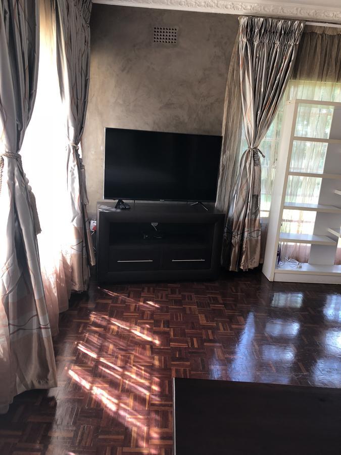 Khuvena Guesthouse Randburg Kültér fotó