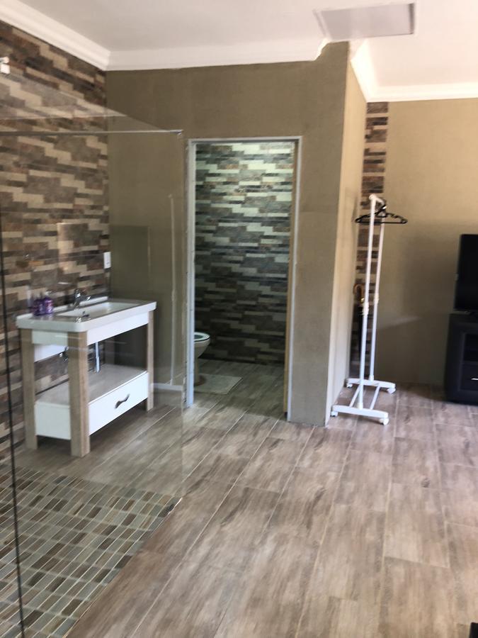 Khuvena Guesthouse Randburg Kültér fotó